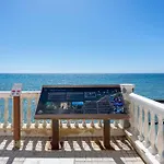 Marvellous 1 Bedroom Beachfront Flat With Parking And Pool