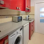 Marvellous 1 Bedroom Beachfront Flat With Parking And Pool Διαμέρισμα