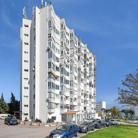 Marvellous 1 Bedroom Beachfront Flat With Parking And Pool Sitio de Calahonda